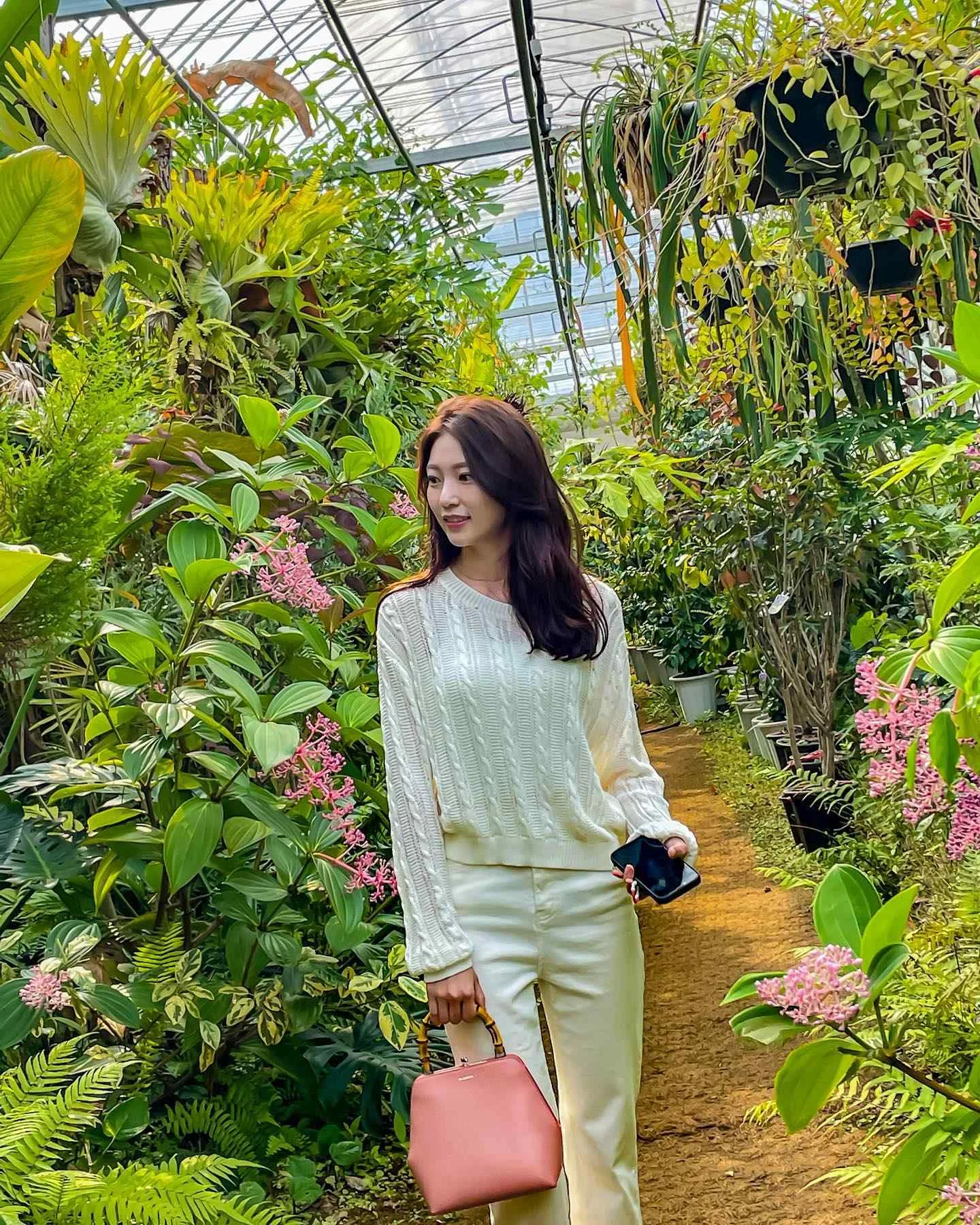 Gong Seung Yeon - gong-seung-yeon-hot-17.webp